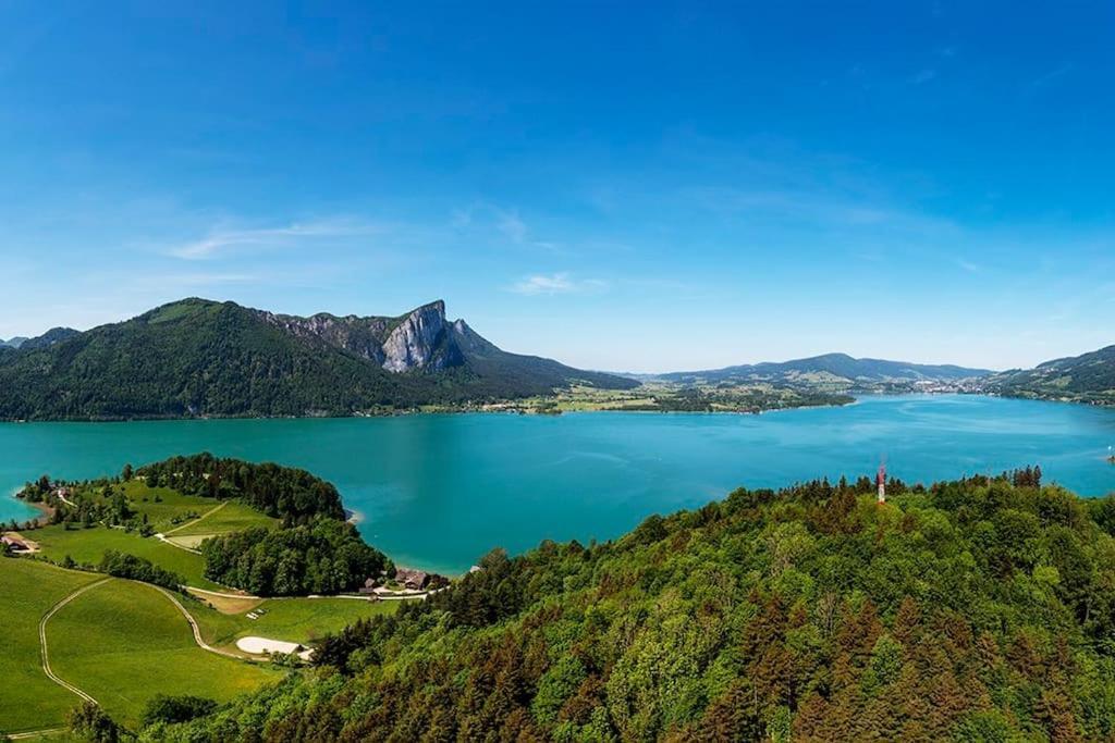 Im Mondseeland Innerschwand Buitenkant foto