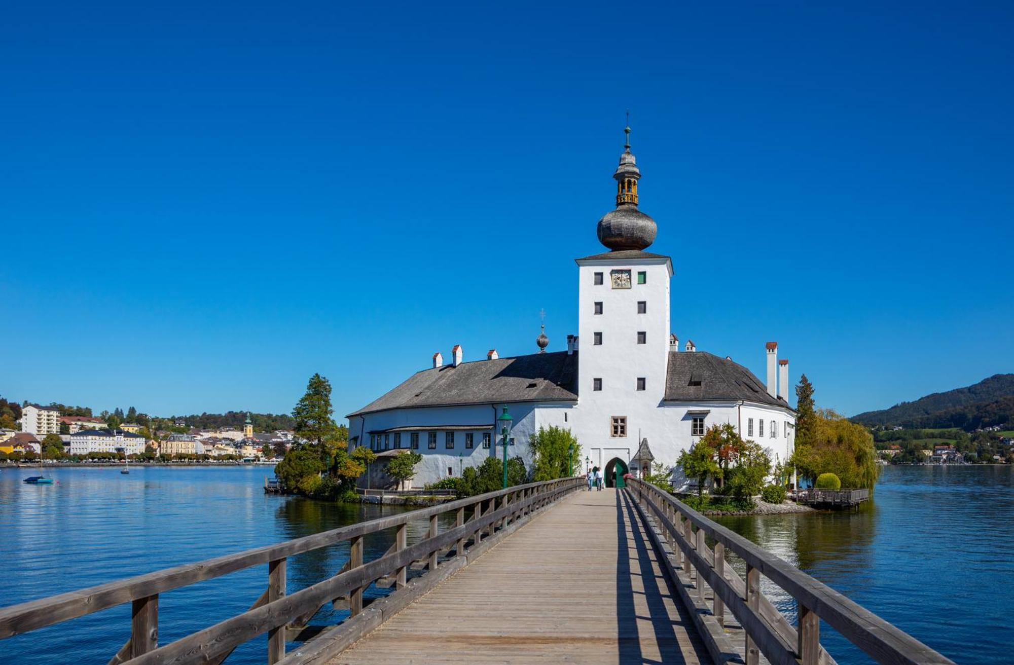 Im Mondseeland Innerschwand Buitenkant foto